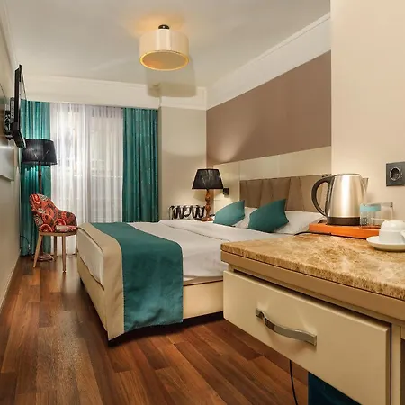 Hotel Bossuite Kadikoy 3*