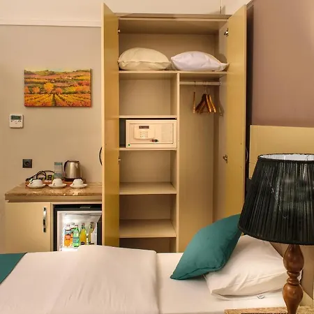 Bossuite Kadikoy
